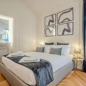 https://acque-romane-piazza-di-spagna.it-romehotels.com
